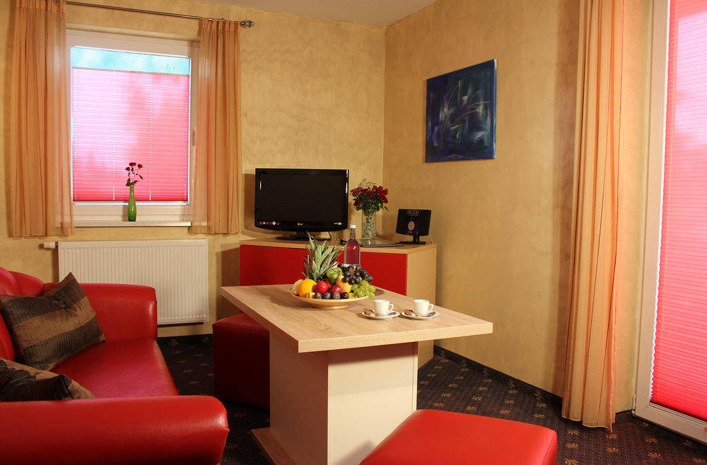 Das Hudewald Hotel & Resort Uckeritz Εξωτερικό φωτογραφία